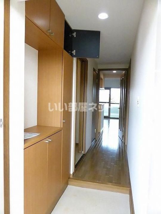 埼玉県深谷市上柴町東4(マンション)の賃貸物件の玄関