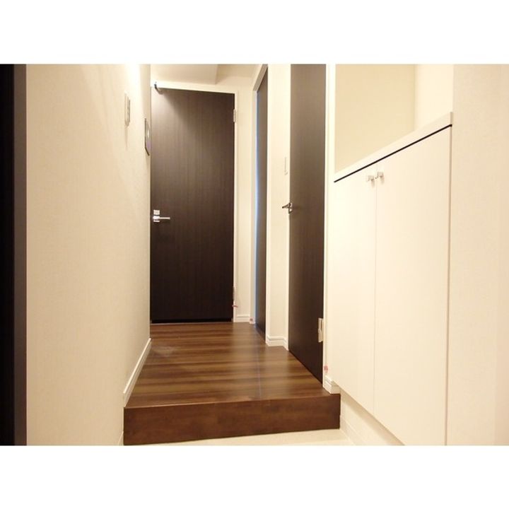 ファベル ハラシンの玄関