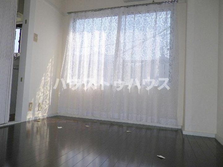 コーポハナブサの居間