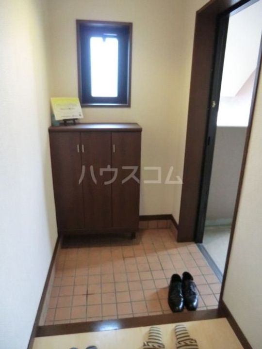 シャトレ大堀の玄関