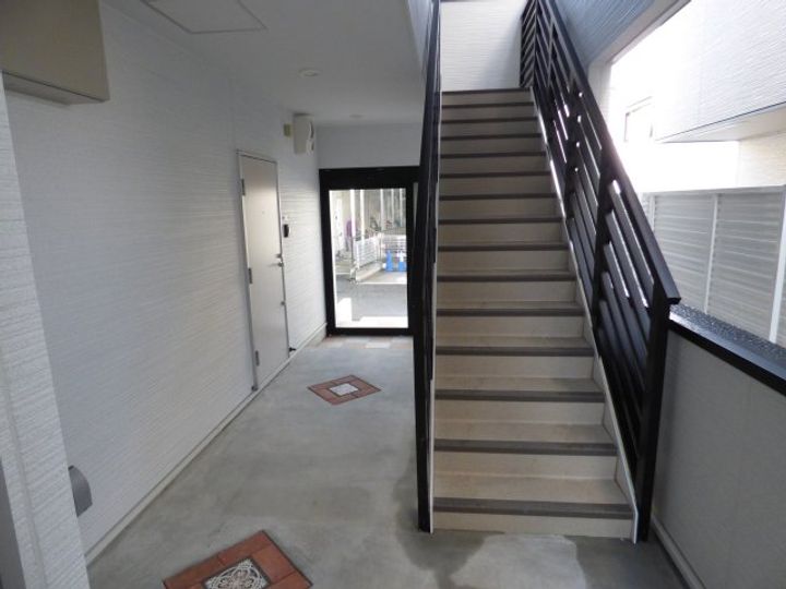 神奈川県横浜市西区久保町(アパート)の賃貸物件の地図