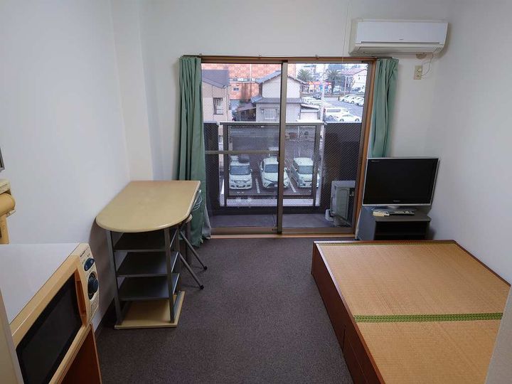 バージョンハウス高城の居間