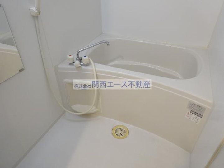 レオパレス島之内の風呂