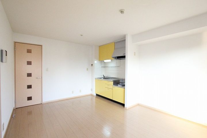 エスポワール長嶺の居間