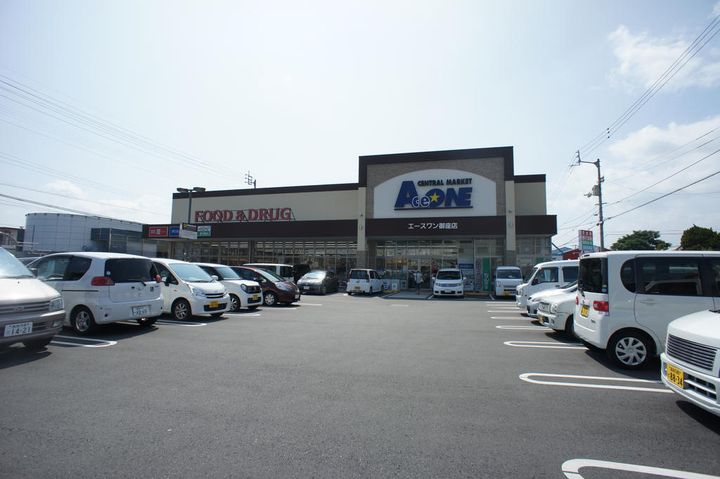 輝パレスの周辺