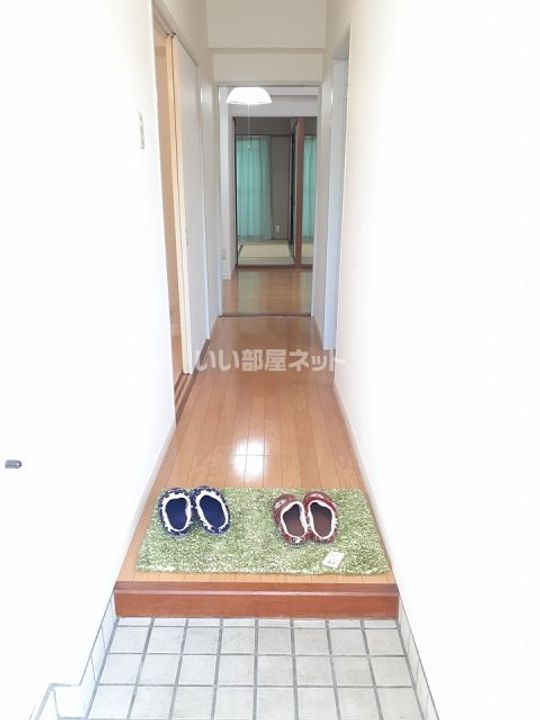 エステート15の玄関