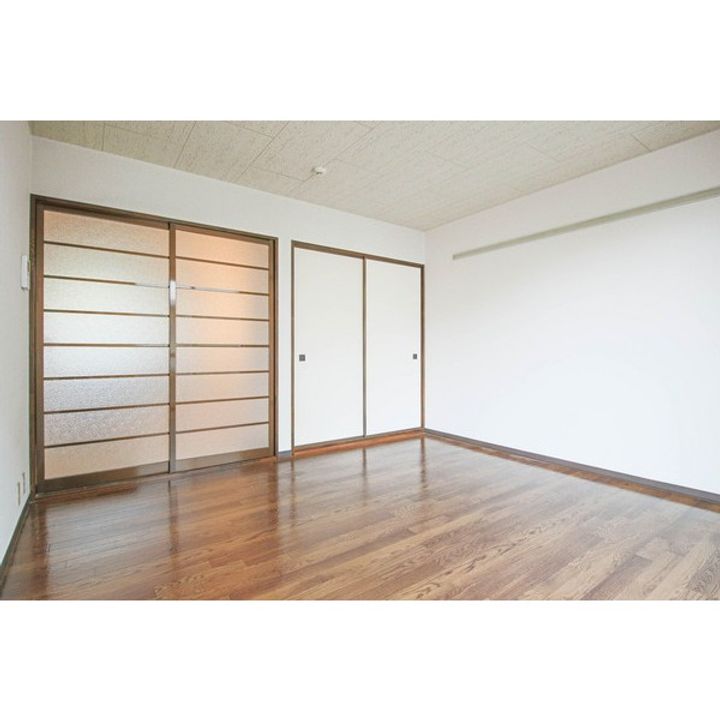 クライン ブリュッケ Aの居間
