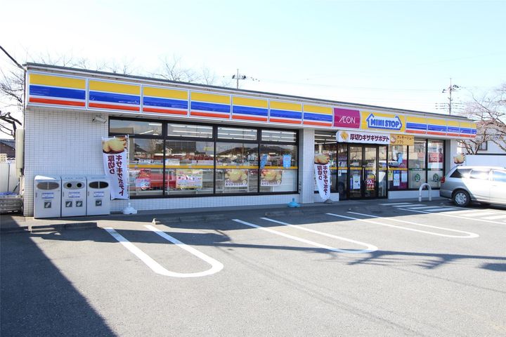 佐藤コーポの周辺