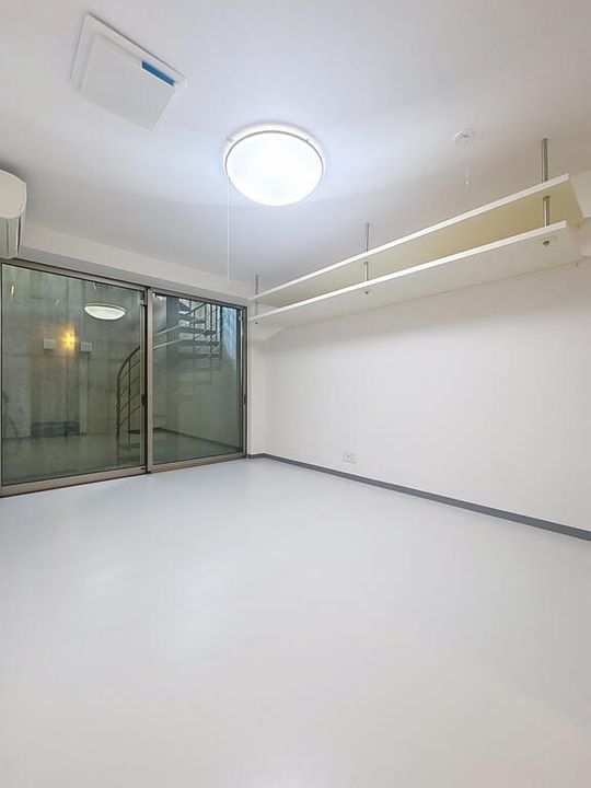 大阪府吹田市千里山西5(一戸建)の賃貸物件の内装