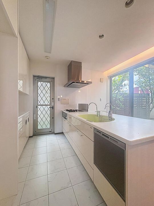 大阪府吹田市千里山西5(一戸建)の賃貸物件のキッチン