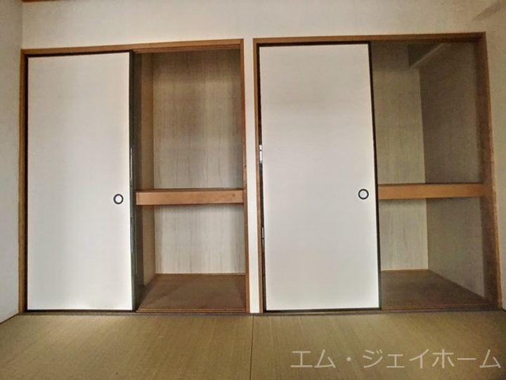 フォルクス淡海の内装