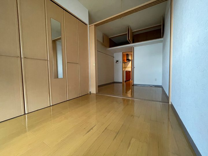福岡県福岡市博多区住吉4(マンション)の賃貸物件の居間