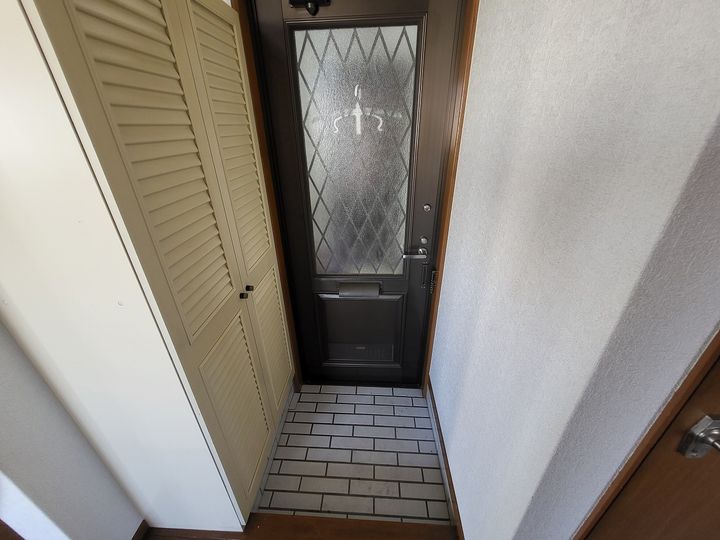 マロンハイツIの玄関