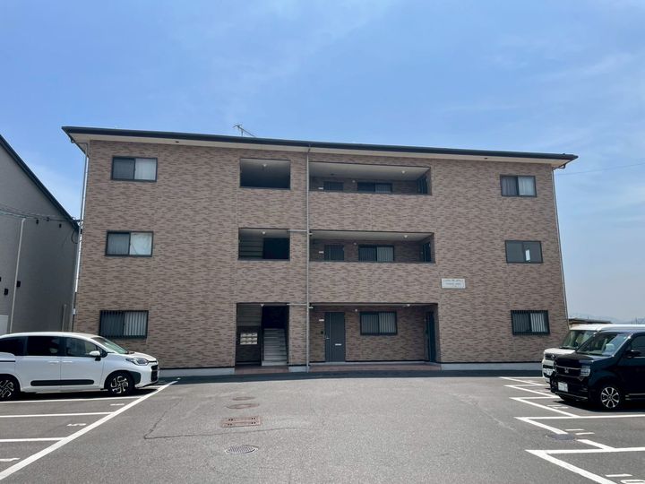 フォブール梅田の外観