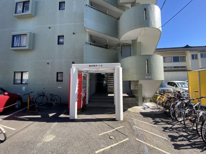 鹿児島ポート・8の外観