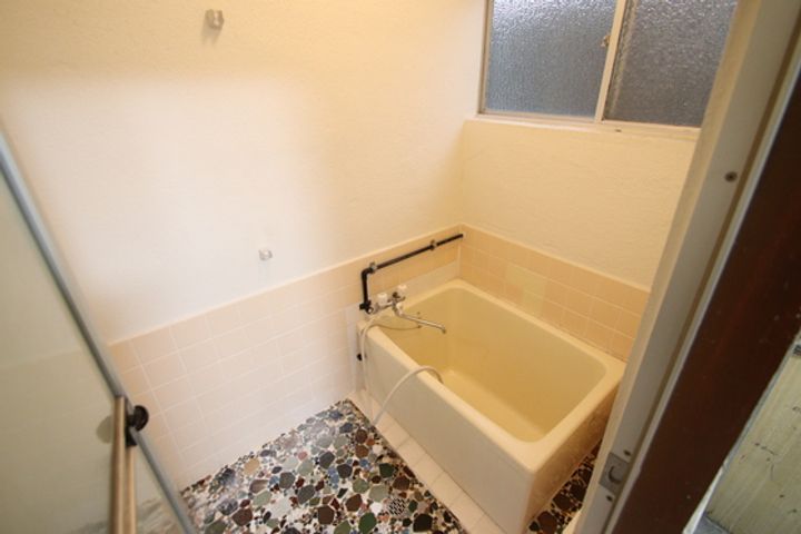 岡山県岡山市南区福富中2(一戸建)の賃貸物件の風呂