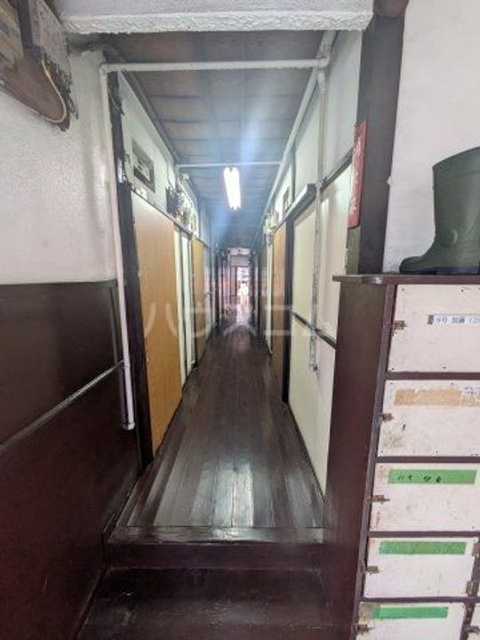 第一日の出荘の玄関