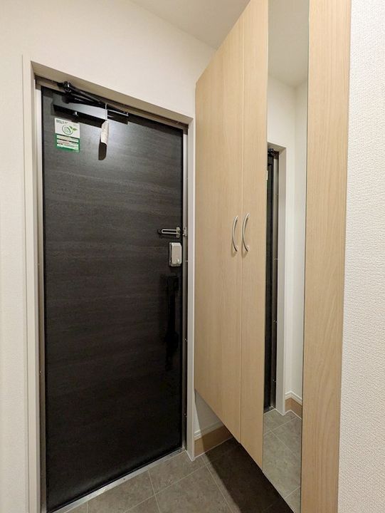 ブルースターの玄関