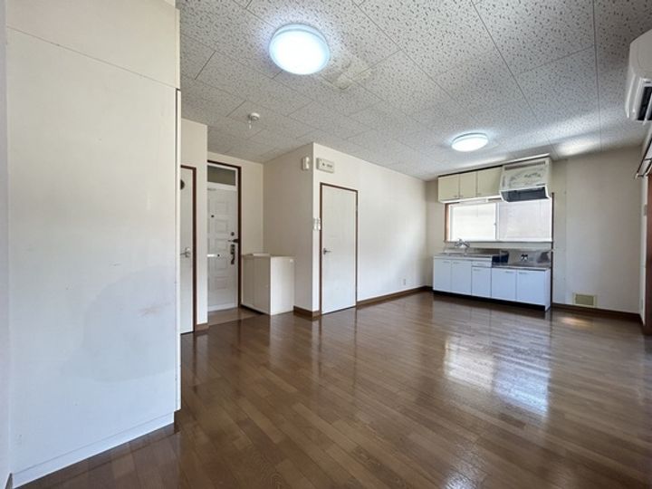 スナコダコーポB棟の居間