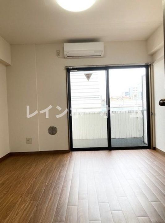 東京都墨田区本所2(マンション)の賃貸物件の居間