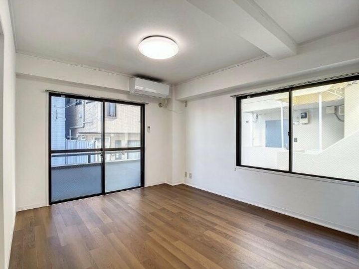 ベルメゾン宇野の居間