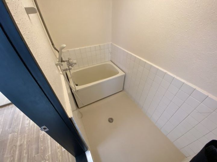 昌英ビルの風呂