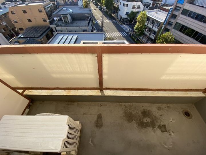 昌英ビルの内装