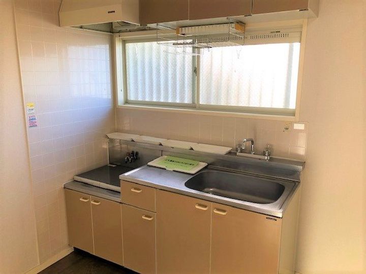 レオ新横浜A棟のキッチン