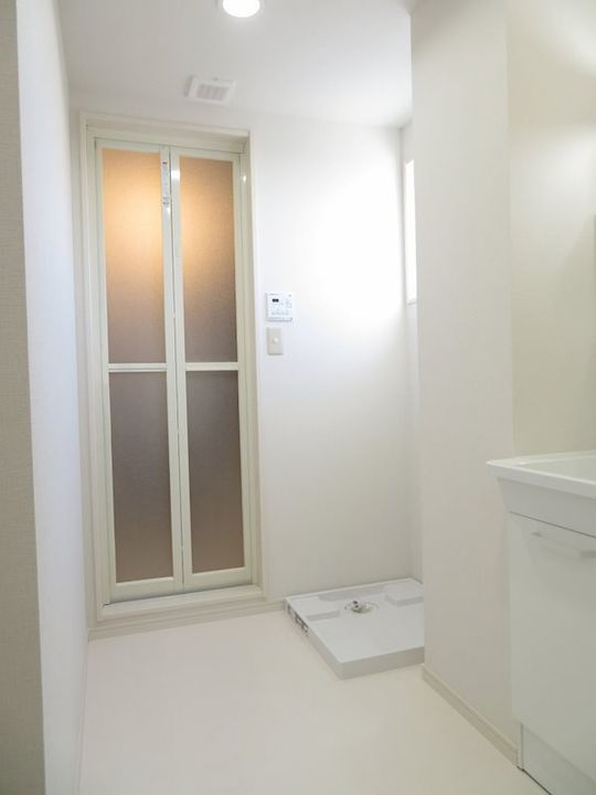 ロイヤル東日暮里1の内装