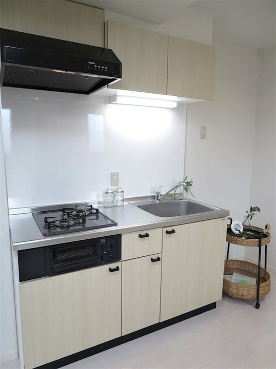 ロイヤル東日暮里1のキッチン