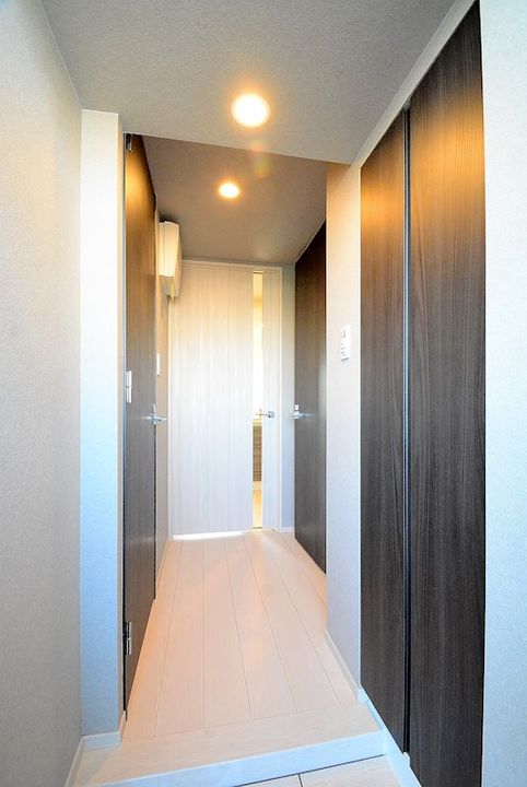 東京都江東区亀戸4(マンション)の賃貸物件の玄関