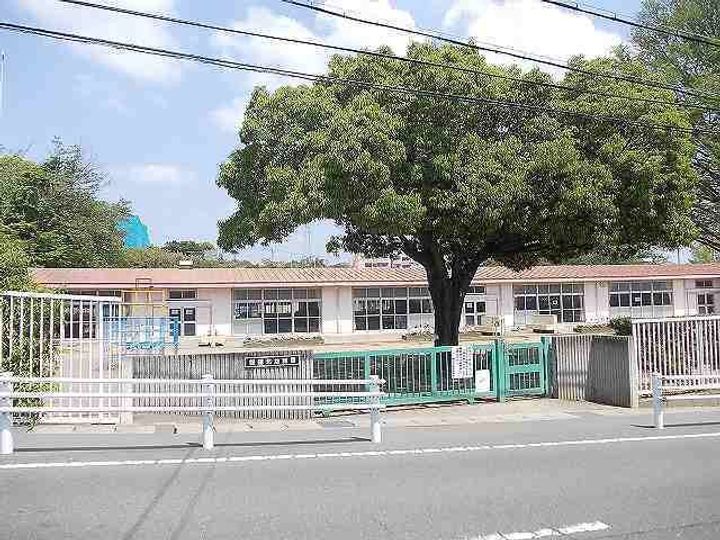 ヒカルサ見付ノースの周辺