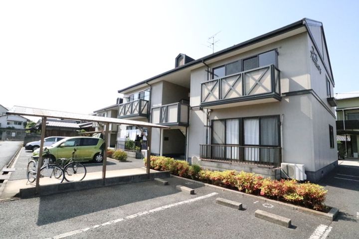 岡山県倉敷市羽島の賃貸アパートの外観
