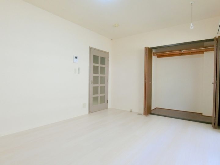 グランパルAZ  IIIの居間