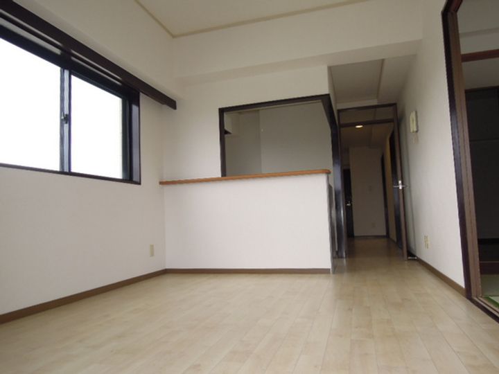 カトービルの居間