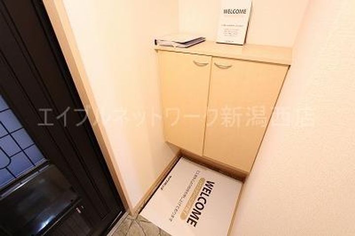 セジュールシャインの玄関