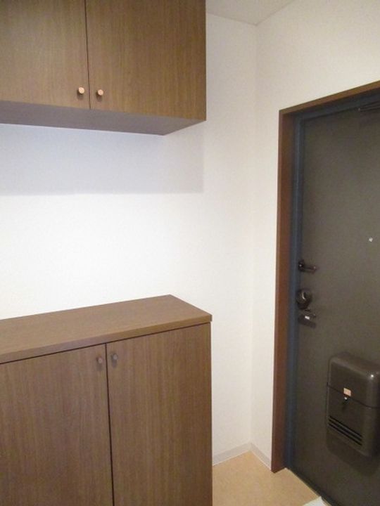 プルーリオンの玄関