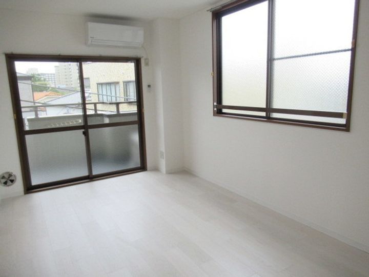 プルーリオンの居間