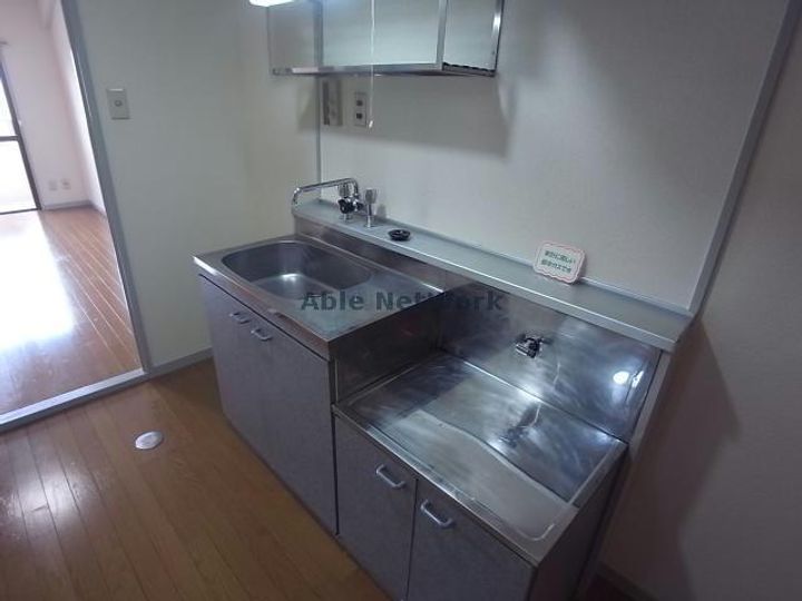 岐阜県岐阜市瑞雲町5(マンション)の賃貸物件のキッチン