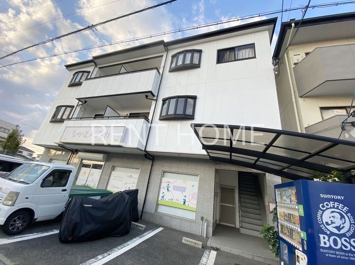 藤ヶ丘OMMビルの外観