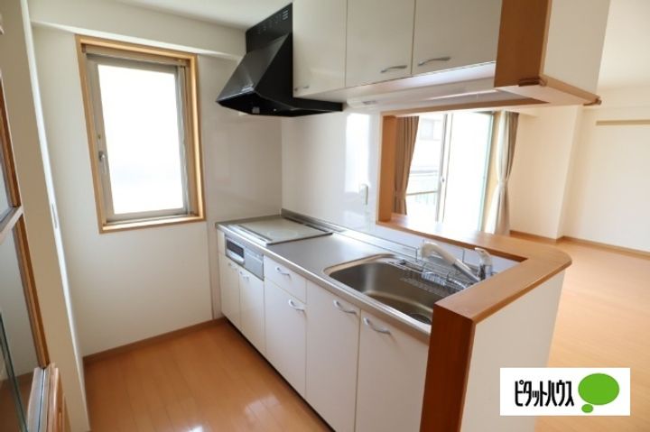 allmande(アルマンド)のキッチン