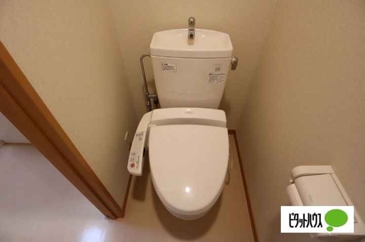 allmande(アルマンド)の内装