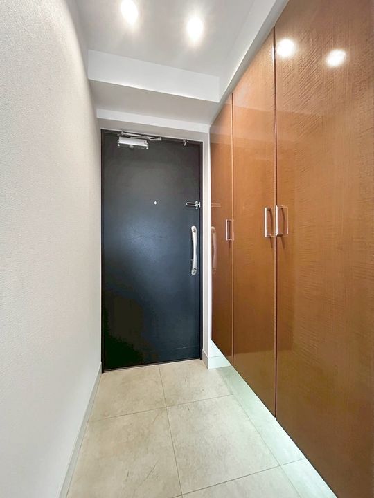 愛知県名古屋市昭和区広見町1(マンション)の賃貸物件の玄関