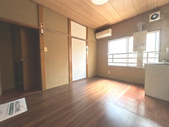 第一末廣ビルの内装