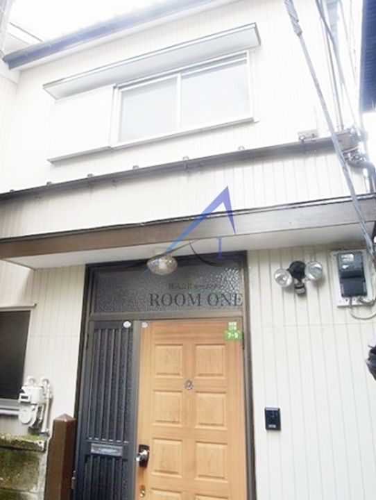 岡田貸家の外観
