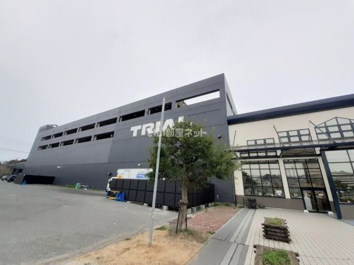 エルミタージュヒルズIの周辺