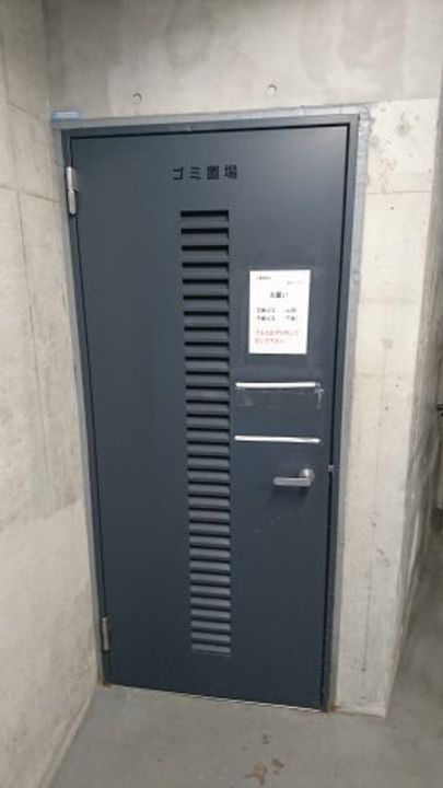 フローラル東葛西10の地図