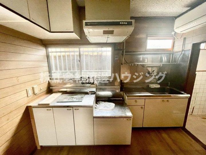 大阪府豊中市庄内西町2(一戸建)の賃貸物件のキッチン