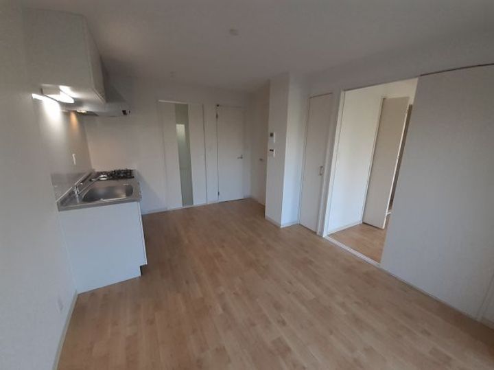 大阪府枚方市楠葉面取町1(マンション)の賃貸物件の居間