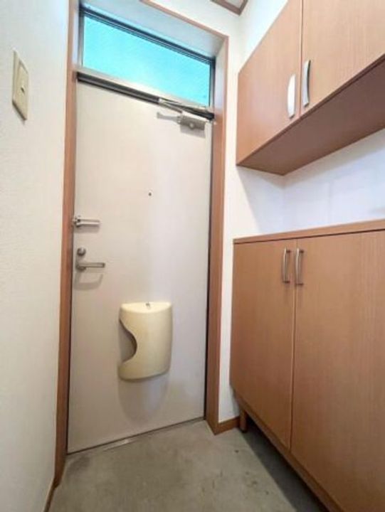 神奈川県川崎市麻生区百合丘2(アパート)の賃貸物件の玄関